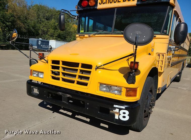 image for item MQ9550 2006 Blue Bird  school bus