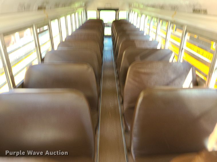 image for item MQ9550 2006 Blue Bird  school bus