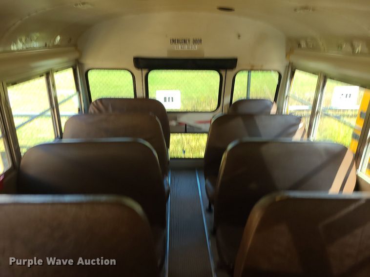 image for item MQ9550 2006 Blue Bird  school bus