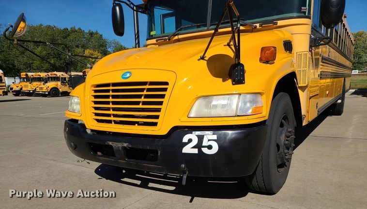 image for item MQ9551 2008 Blue Bird  school bus