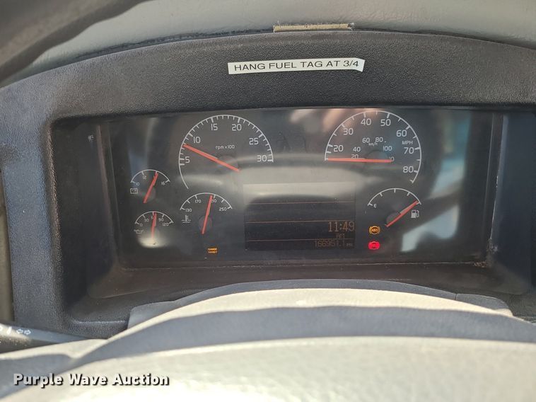 image for item MQ9551 2008 Blue Bird  school bus