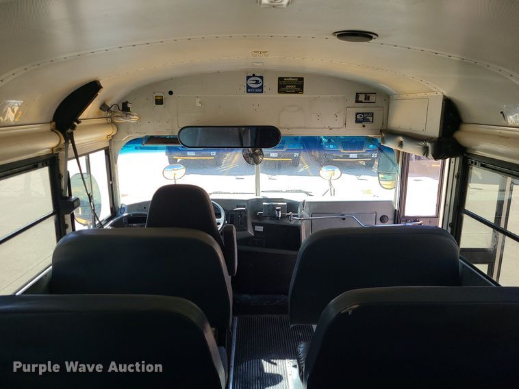 image for item MQ9551 2008 Blue Bird  school bus