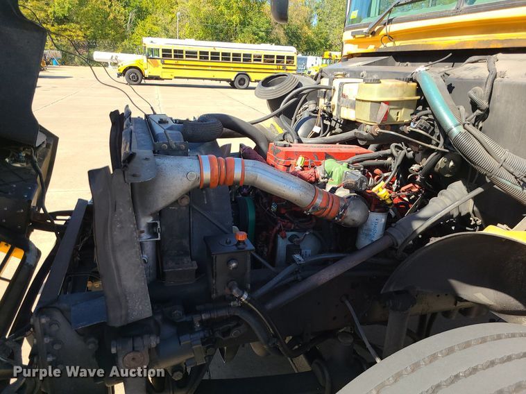 image for item MQ9551 2008 Blue Bird  school bus