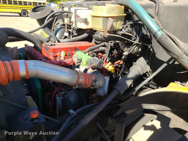 image for item MQ9551 2008 Blue Bird  school bus