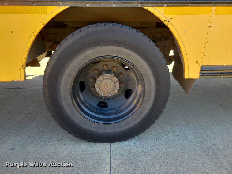 image for item MQ9551 2008 Blue Bird  school bus