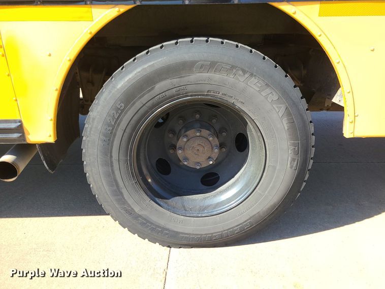 image for item MQ9551 2008 Blue Bird  school bus