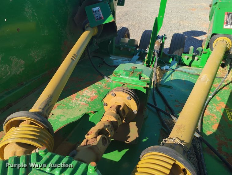 image for item MX9498 John Deere  batwing rotary mower