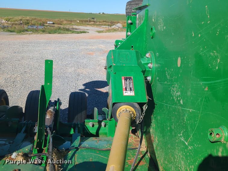 image for item MX9498 John Deere  batwing rotary mower