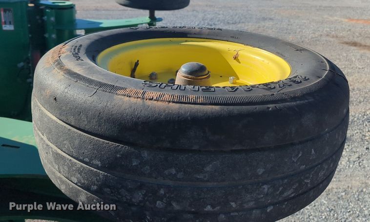 image for item MX9498 John Deere  batwing rotary mower