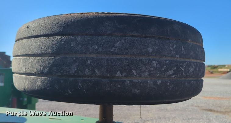 image for item MX9498 John Deere  batwing rotary mower