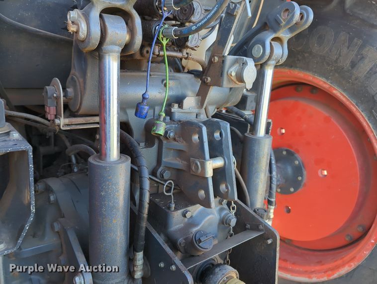 image for item MX9499 2018 Kubota M6-141  MFWD tractor