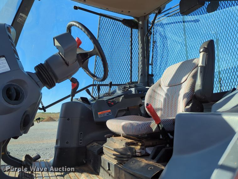 image for item MX9499 2018 Kubota M6-141  MFWD tractor