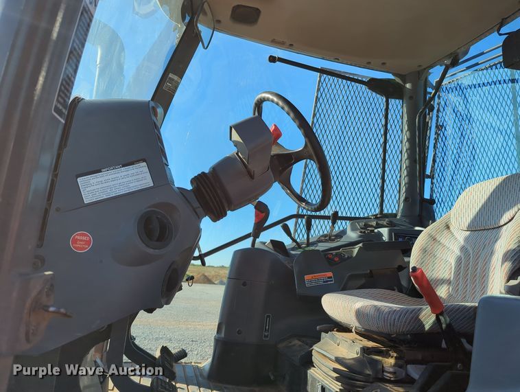 image for item MX9499 2018 Kubota M6-141  MFWD tractor