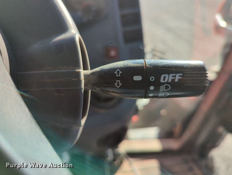 image for item MX9499 2018 Kubota M6-141  MFWD tractor