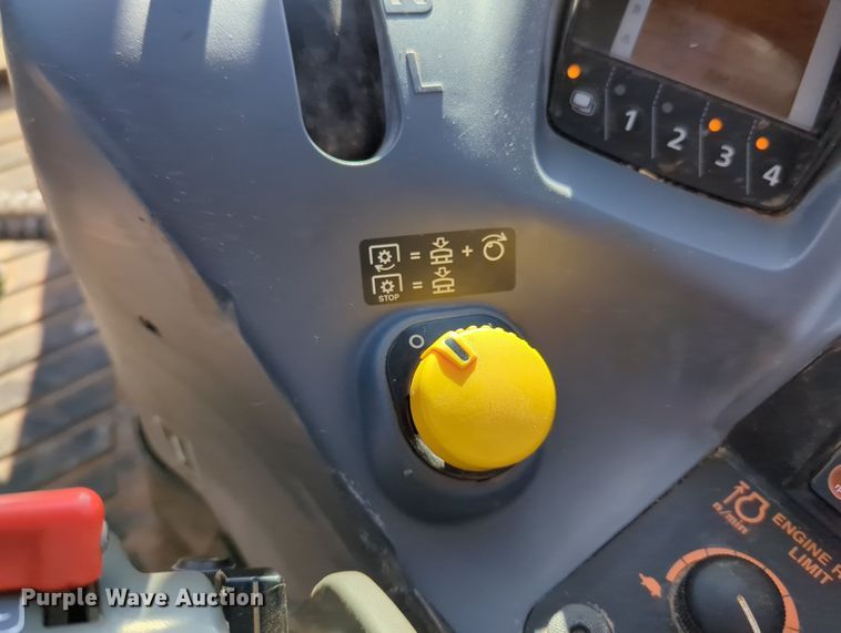 image for item MX9499 2018 Kubota M6-141  MFWD tractor