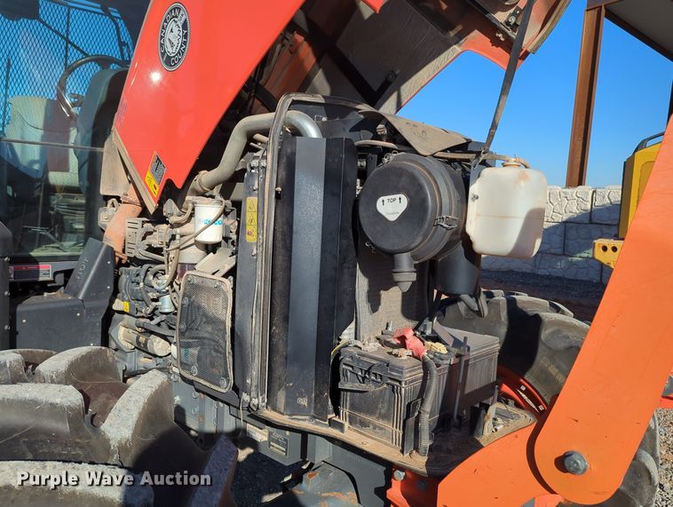 image for item MX9499 2018 Kubota M6-141  MFWD tractor