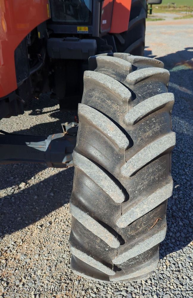 image for item MX9499 2018 Kubota M6-141  MFWD tractor