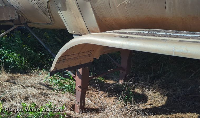 image for item MX9500 1966 Butler MFG Co  tank trailer