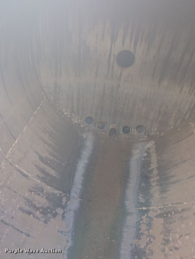 image for item MX9500 1966 Butler MFG Co  tank trailer