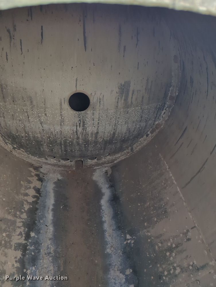 image for item MX9500 1966 Butler MFG Co  tank trailer