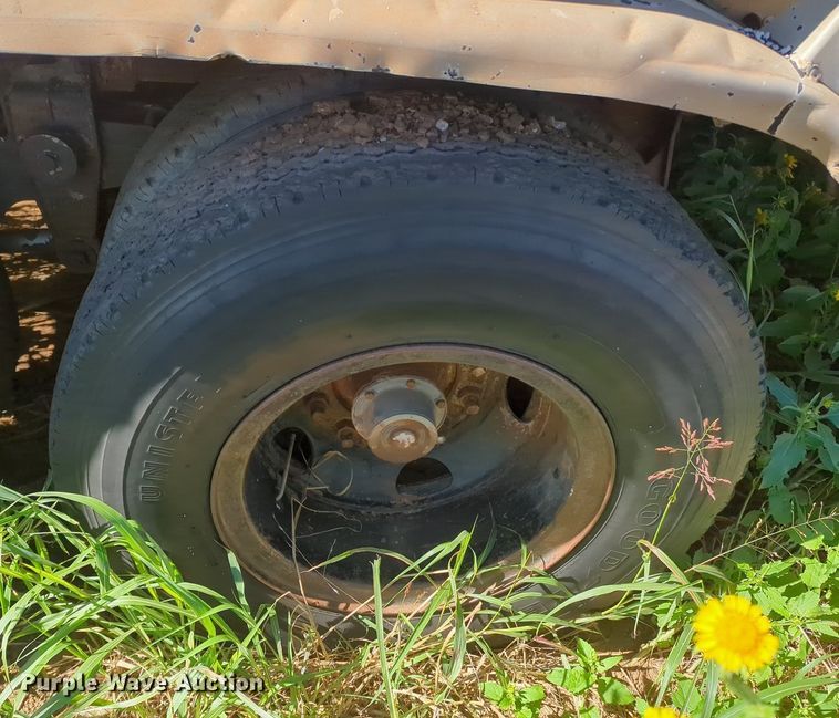 image for item MX9500 1966 Butler MFG Co  tank trailer