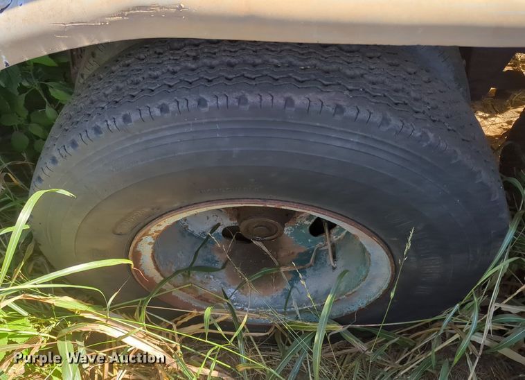 image for item MX9500 1966 Butler MFG Co  tank trailer