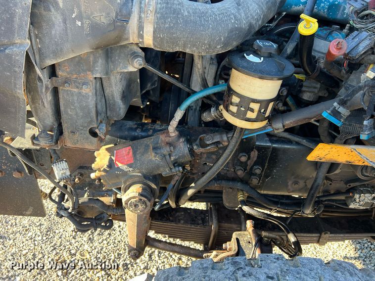 image for item NI9041 2007 International 7400  dump truck