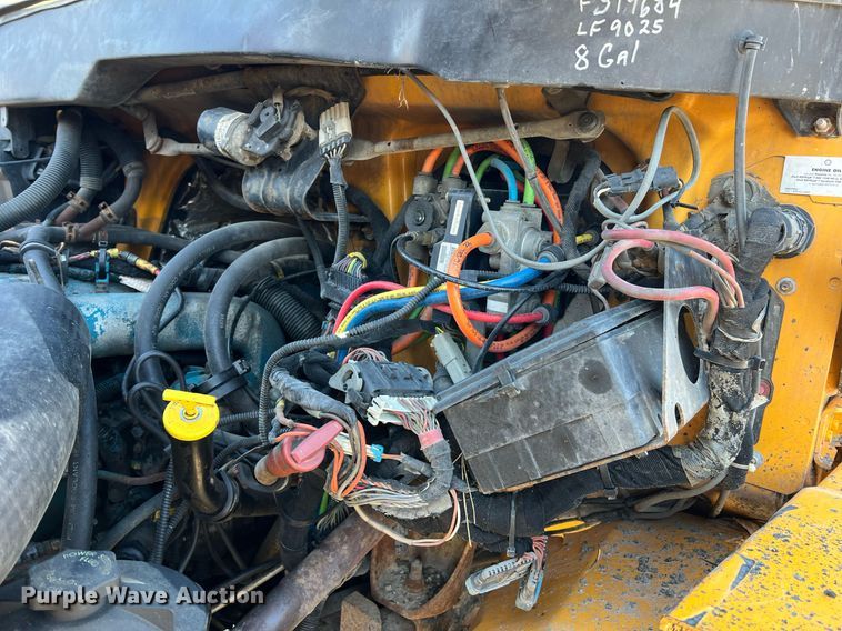 image for item NI9042 2006 International 7400  dump truck