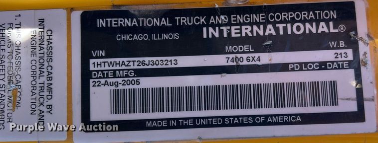 image for item NI9042 2006 International 7400  dump truck