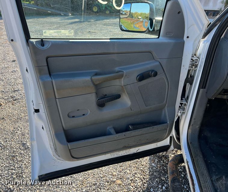 image for item NI9043 2009 Dodge Ram 5500HD  Quad Cab flatbed truck