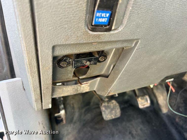 image for item NI9043 2009 Dodge Ram 5500HD  Quad Cab flatbed truck