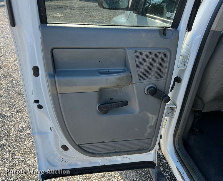 image for item NI9043 2009 Dodge Ram 5500HD  Quad Cab flatbed truck