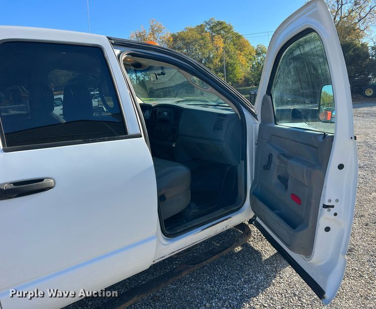 image for item NI9043 2009 Dodge Ram 5500HD  Quad Cab flatbed truck