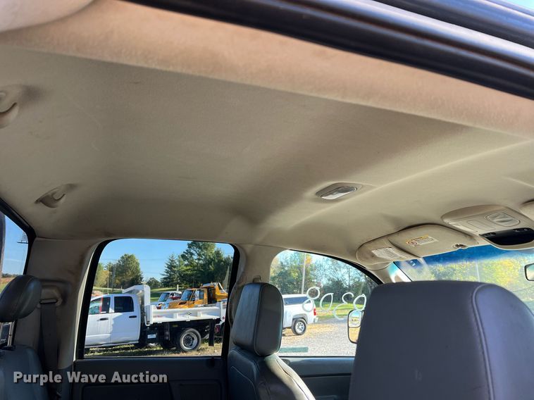 image for item NI9043 2009 Dodge Ram 5500HD  Quad Cab flatbed truck