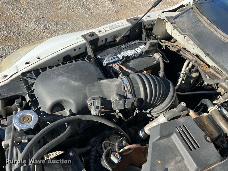 image for item NI9043 2009 Dodge Ram 5500HD  Quad Cab flatbed truck