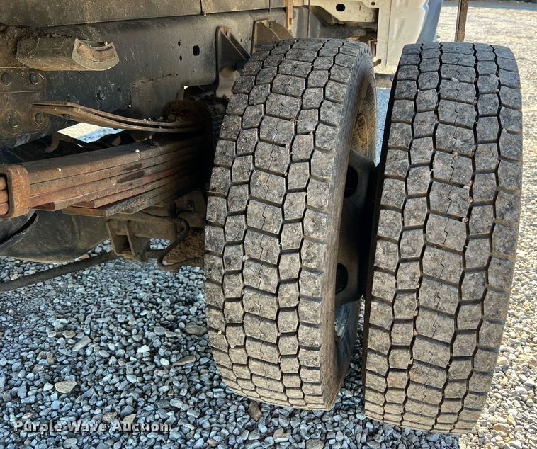 image for item NI9043 2009 Dodge Ram 5500HD  Quad Cab flatbed truck