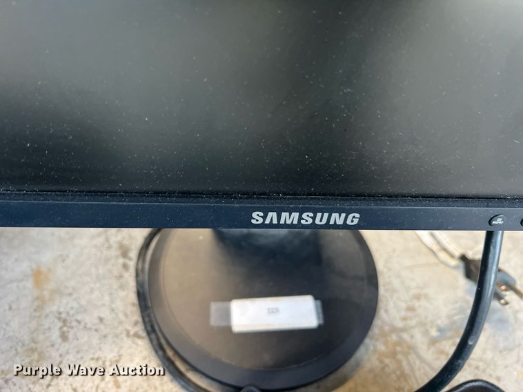 image for item NI9056 Office equipment