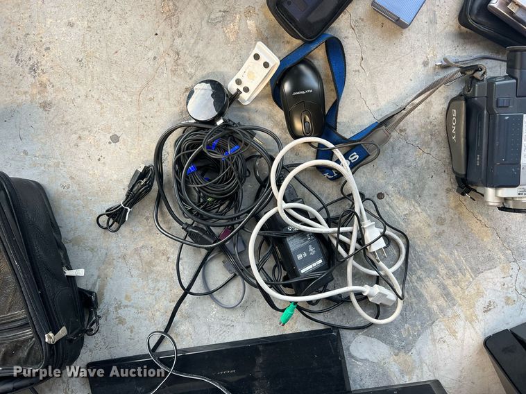 image for item NI9056 Office equipment