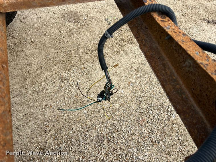 image for item NI9059 2005 Chevrolet Silverado 1500  Ext. Cab pickup truck cab and chassis