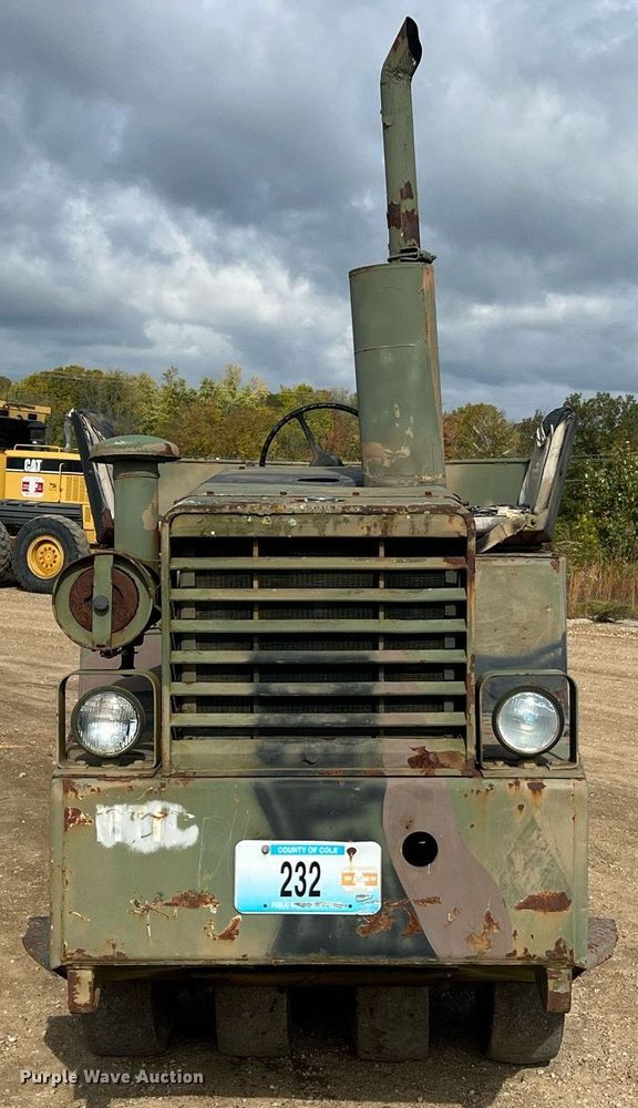 image for item NI9060 Hyster C530  pneumatic roller