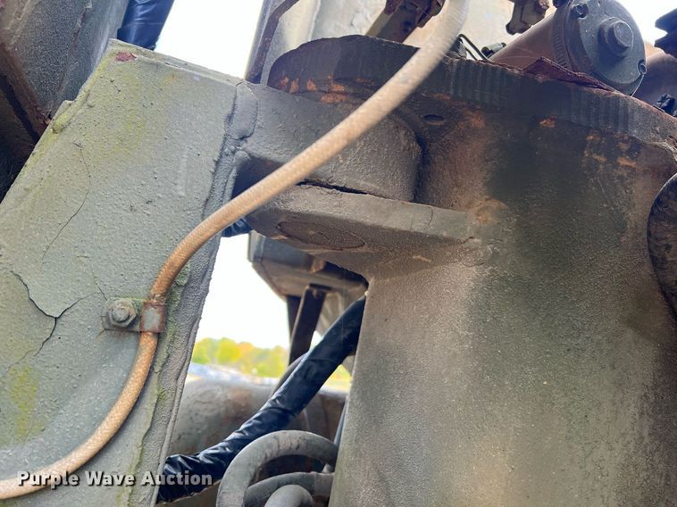 image for item NI9060 Hyster C530  pneumatic roller