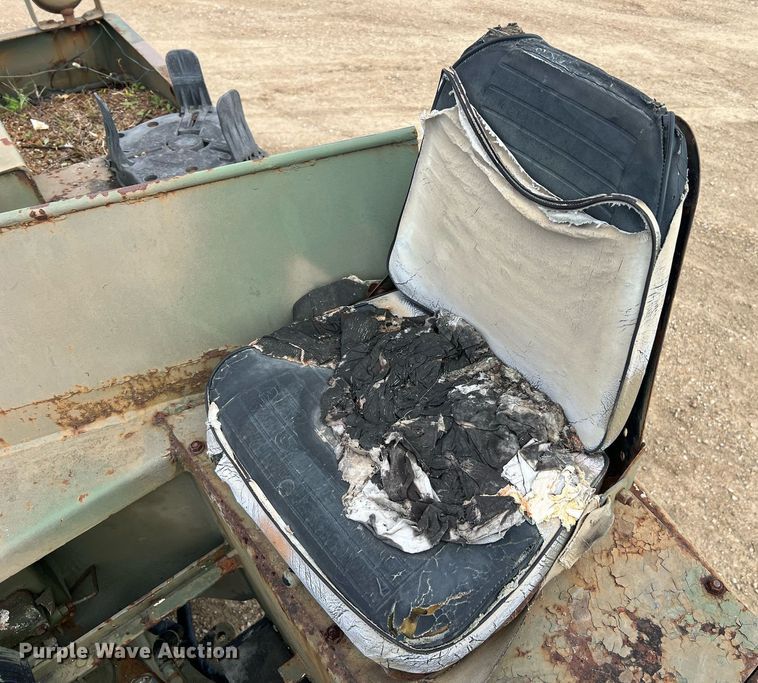 image for item NI9060 Hyster C530  pneumatic roller