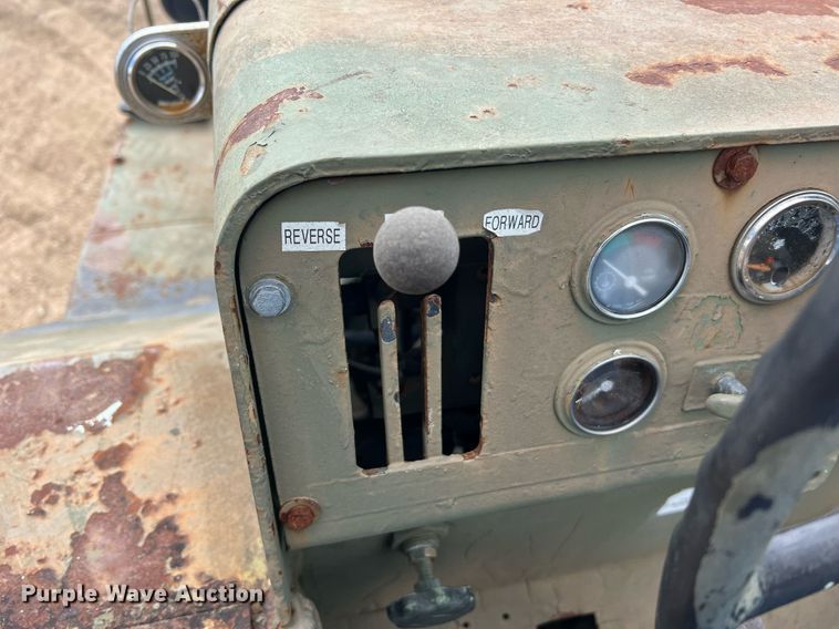 image for item NI9060 Hyster C530  pneumatic roller