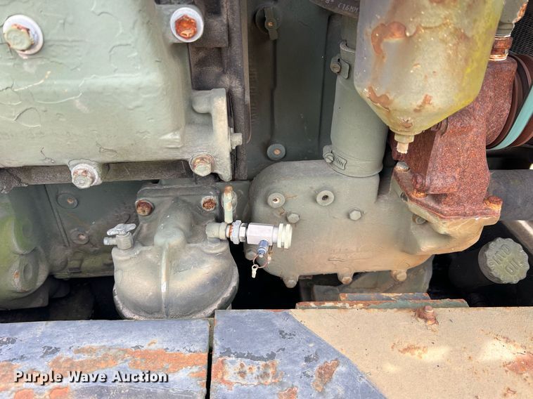 image for item NI9060 Hyster C530  pneumatic roller