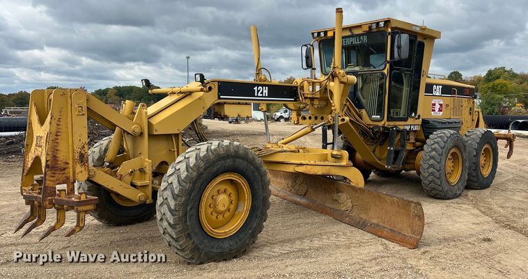 image for item NI9061 2005 Caterpillar 12H  VHP motor grader