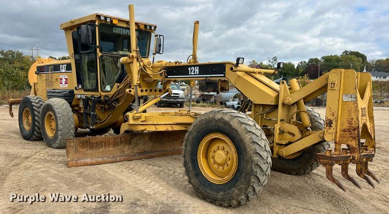 image for item NI9061 2005 Caterpillar 12H  VHP motor grader