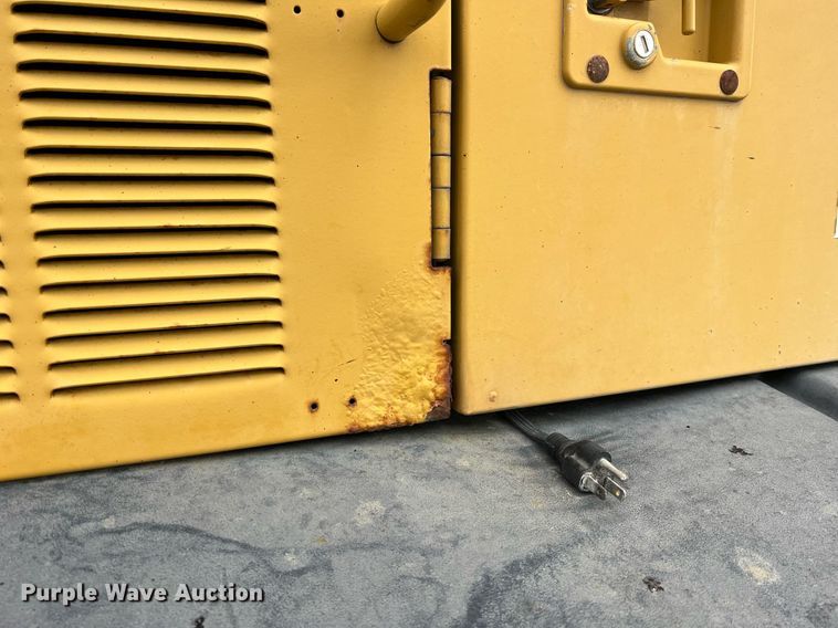 image for item NI9061 2005 Caterpillar 12H  VHP motor grader