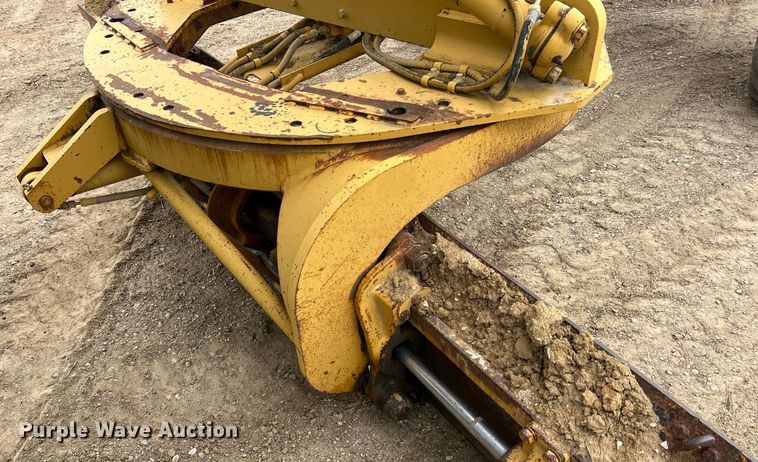 image for item NI9061 2005 Caterpillar 12H  VHP motor grader