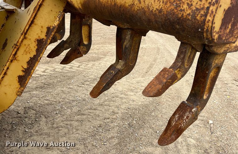 image for item NI9061 2005 Caterpillar 12H  VHP motor grader