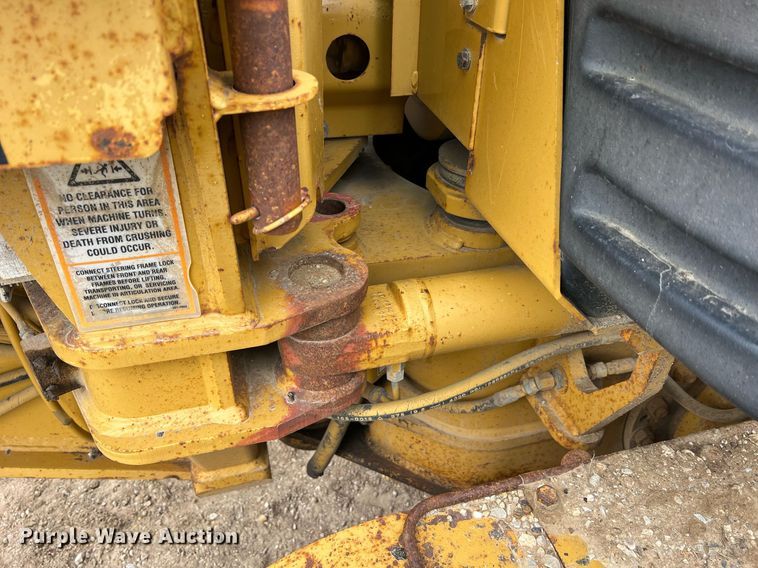 image for item NI9061 2005 Caterpillar 12H  VHP motor grader